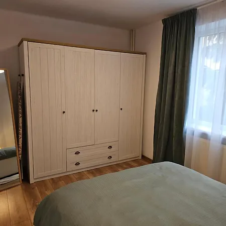 Arena Riverside Apartman